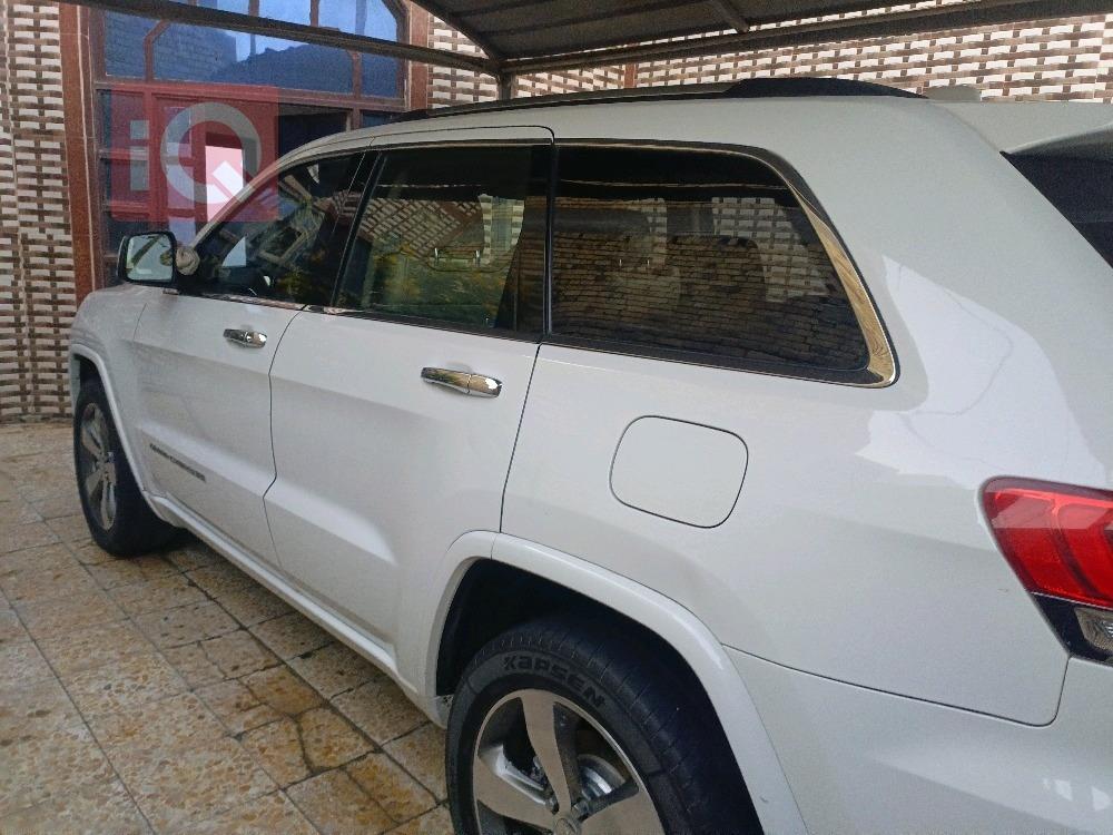 جيب جراند شيروكي